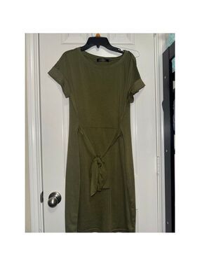 Women's MEROKEETY Olive Green Short Sleeve Tie-Waist Dress M